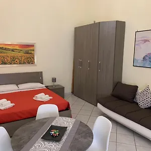 Centro Storico La Casa Di Ciro Hébergement de vacances